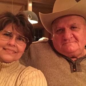 Meet your Posher, Dee